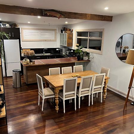 Base Camp Cottage Taupo Ngoại thất bức ảnh