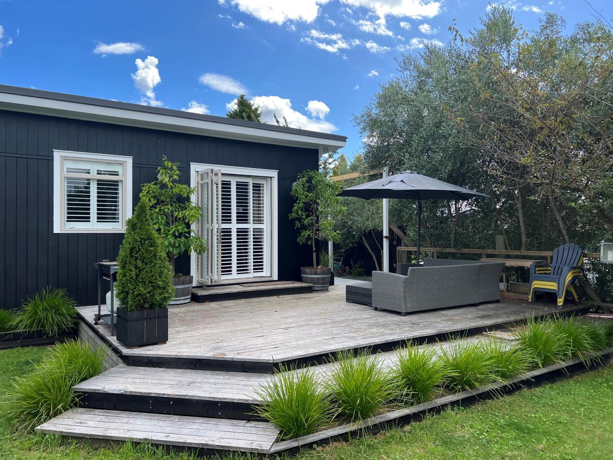 Base Camp Cottage Taupo Ngoại thất bức ảnh